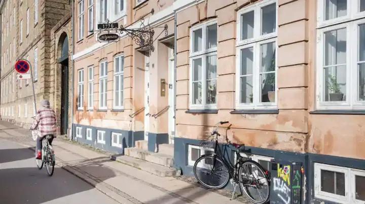 Ferienwohnung Beautiful Duplex Flat By Rosenborg Castle Kopenhagen Exterior foto